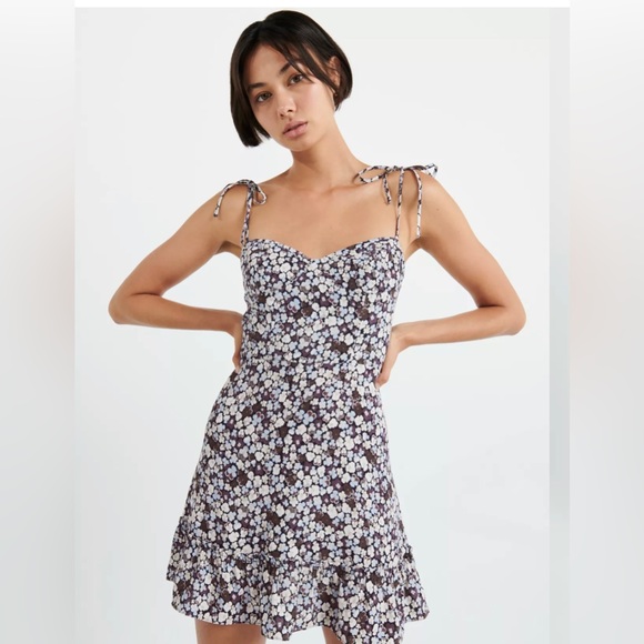 Aritzia Sunday Best Maxwell Dress - Picture 1 of 8